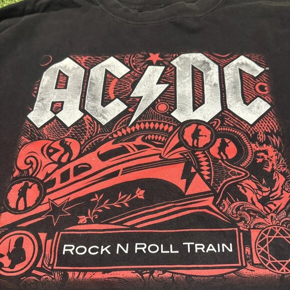 Vintage ACDC Band Tee - Picture 3 of 5